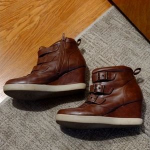Leather Buckle Wedge Shoes